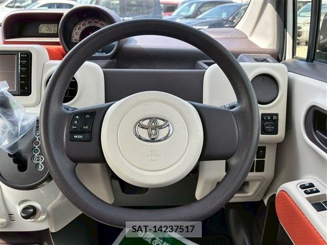 Toyota PORTE 2015-02 4599362-22