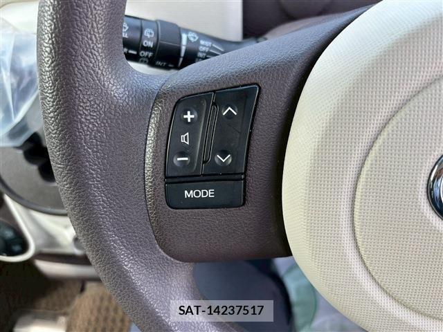 Toyota PORTE 2015-02 4599362-23