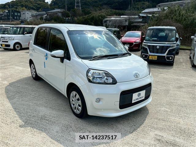 Toyota PORTE 2015-02 4599362-8
