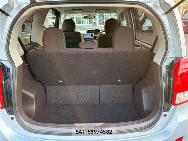 Toyota PORTE 2015-06 5875477-15
