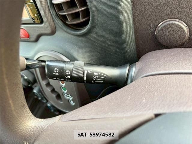 Toyota PORTE 2015-06 5875477-20