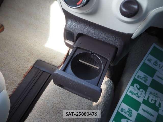 Toyota PORTE 2015-07 5875472-15