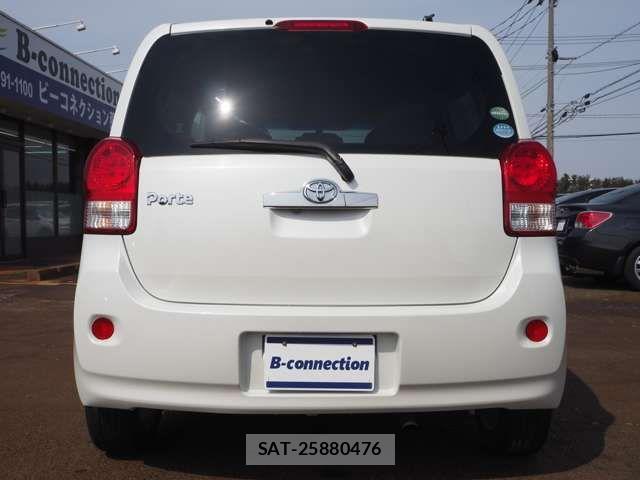 Toyota PORTE 2015-07 5875472-4
