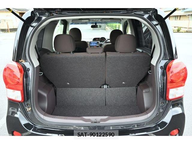 Toyota PORTE 2014-07 5875480-16
