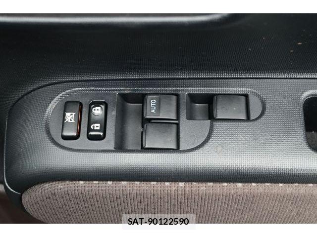 Toyota PORTE 2014-07 5875480-21