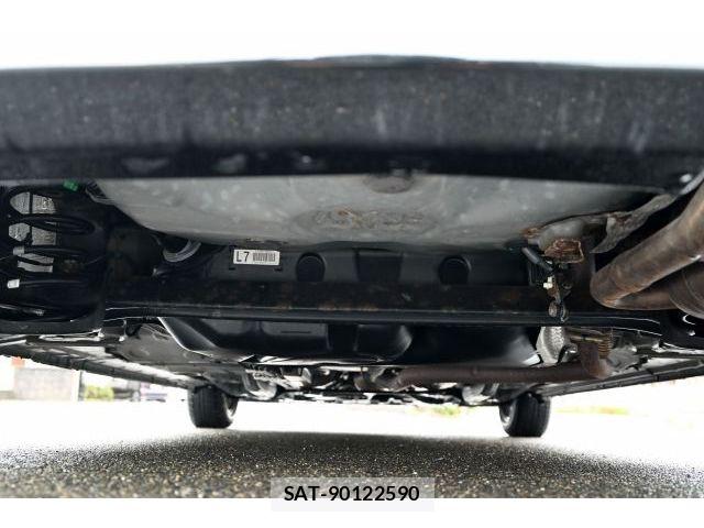Toyota PORTE 2014-07 5875480-8
