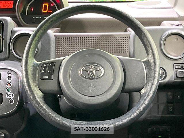 Toyota PORTE 2017-08 6691190-10