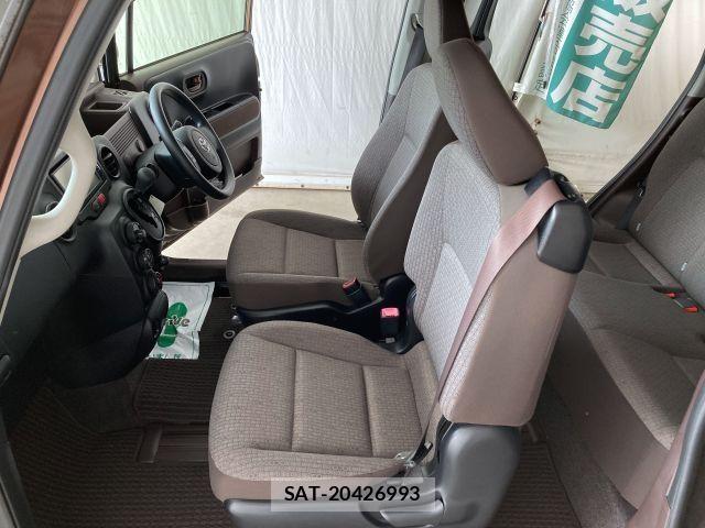 Toyota PORTE 2016-03 6717056-12