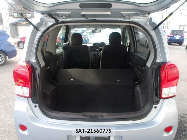 Toyota PORTE 2014-11 6752862-9