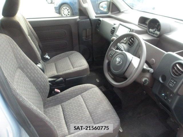 Toyota PORTE 2014-11 6752862-11
