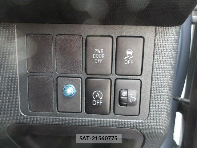 Toyota PORTE 2014-11 6752862-18