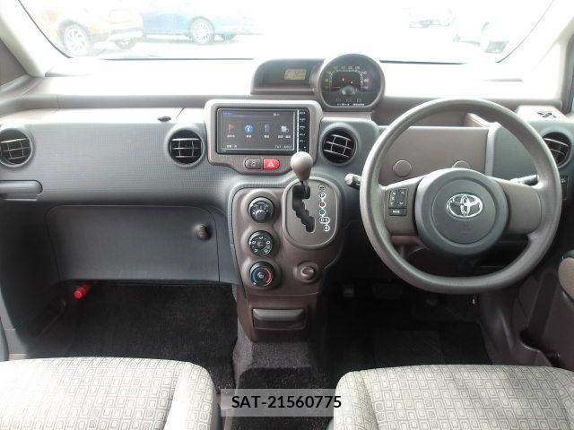 Toyota PORTE 2014-11 6752862-1