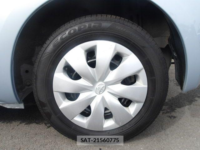Toyota PORTE 2014-11 6752862-7