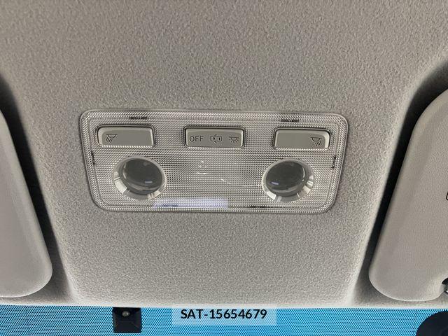 Toyota PORTE 2014-06 6816566-9