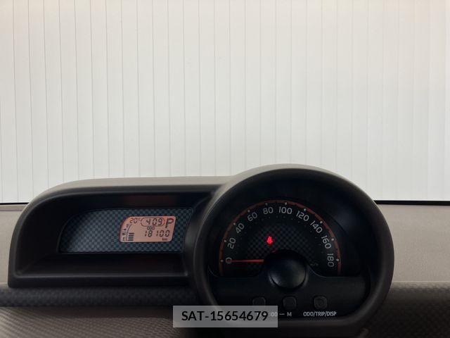 Toyota PORTE 2014-06 6816566-10