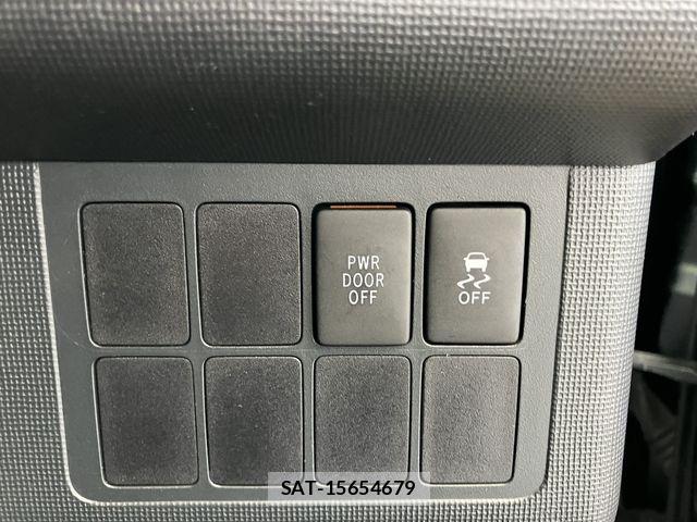 Toyota PORTE 2014-06 6816566-22