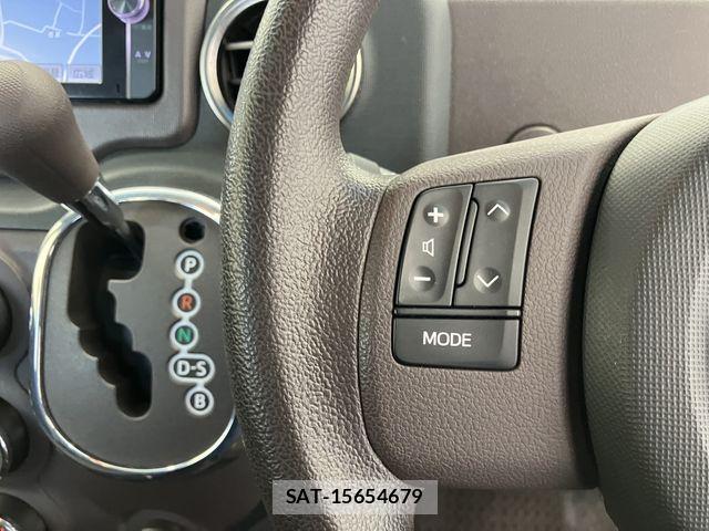 Toyota PORTE 2014-06 6816566-26