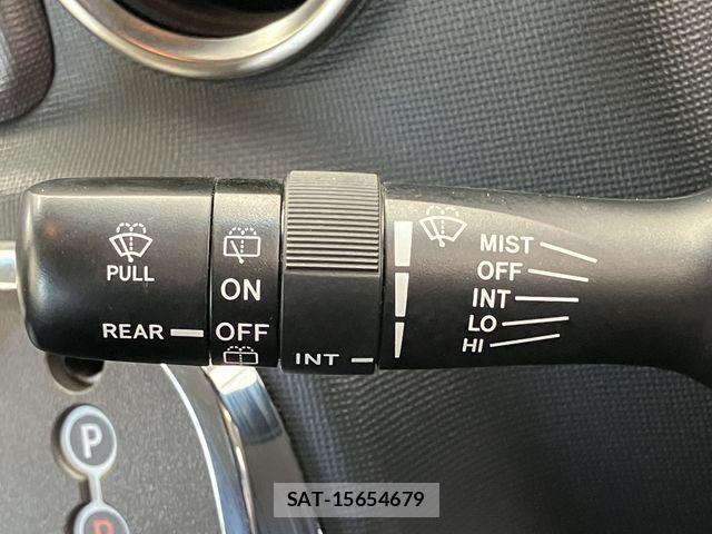 Toyota PORTE 2014-06 6816566-28