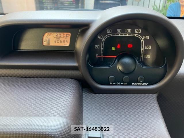 Toyota PORTE 2013-10 6911177-20