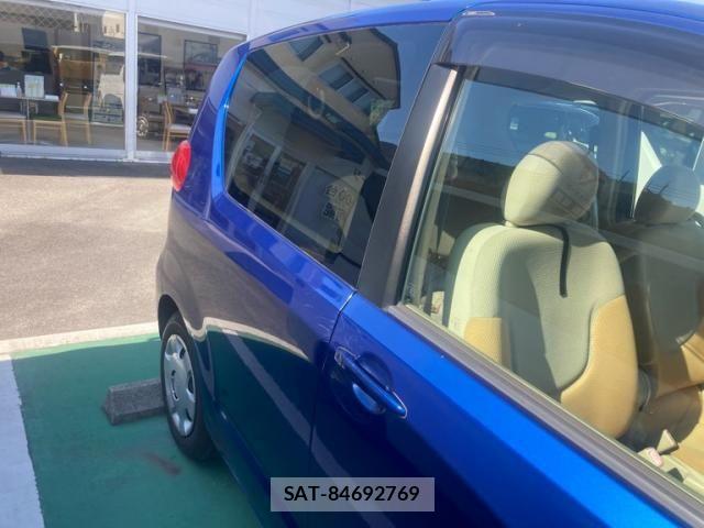 Toyota PORTE 2006-09 6911175-4