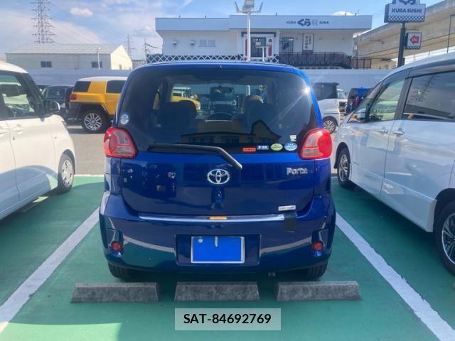 Toyota PORTE 2006-09 6911175-6