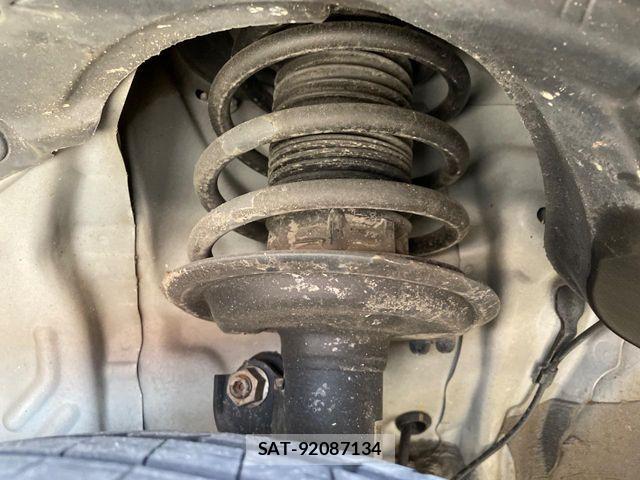 Toyota PORTE 2018-02 6911155-18