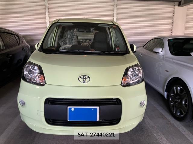 Toyota PORTE 2013-09 6911164-1