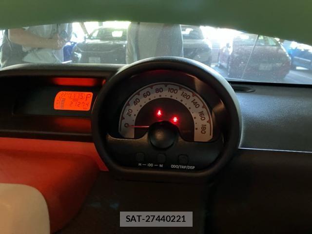 Toyota PORTE 2013-09 6911164-22