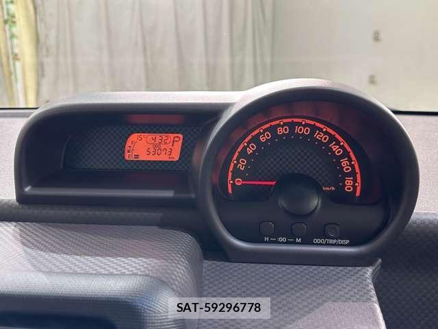 Toyota PORTE 2015-10 6911162-10