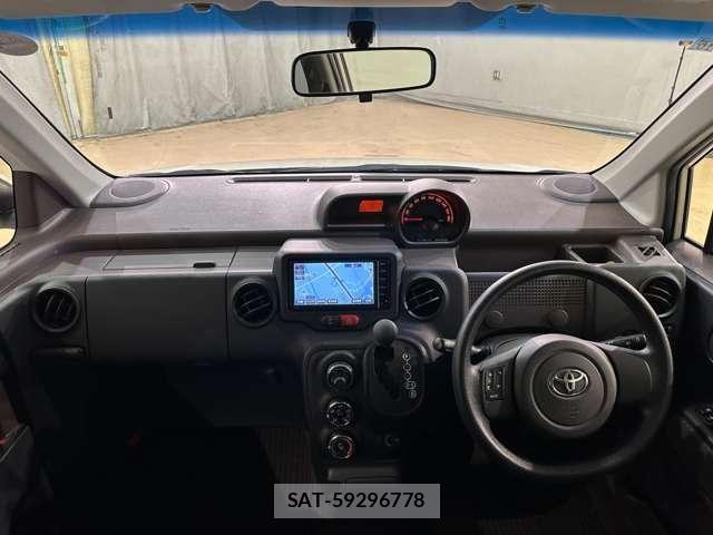 Toyota PORTE 2015-10 6911162-14