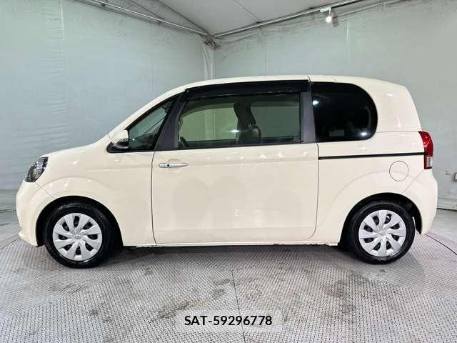 Toyota PORTE 2015-10 6911162-7