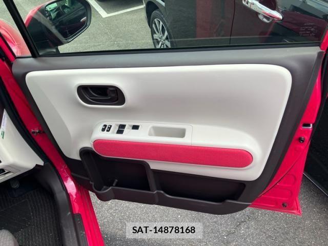 Toyota PORTE 2016-08 7060221-11