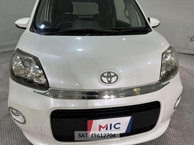 Toyota PORTE 2013-04 7060222-26