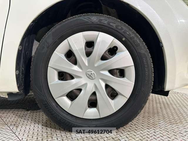 Toyota PORTE 2013-04 7060222-29