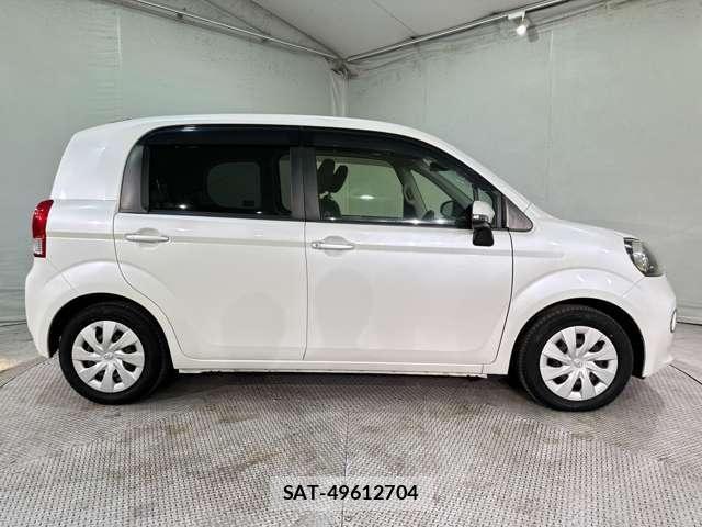 Toyota PORTE 2013-04 7060222-3