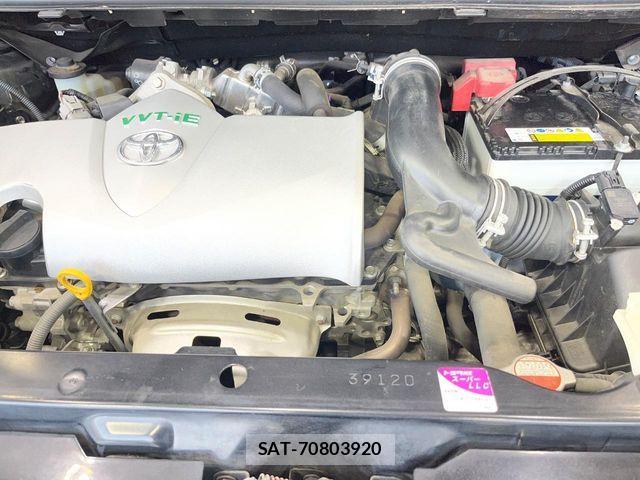 Toyota PORTE 2015-09 7215459-17