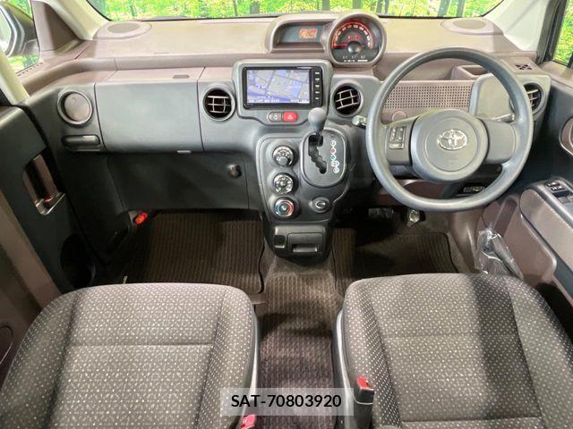 Toyota PORTE 2015-09 7215459-1
