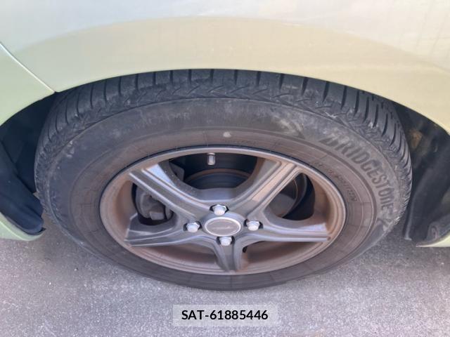 Toyota PORTE 2009-06 7223565-11