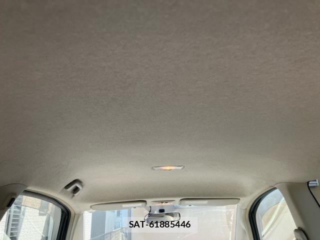 Toyota PORTE 2009-06 7223565-8