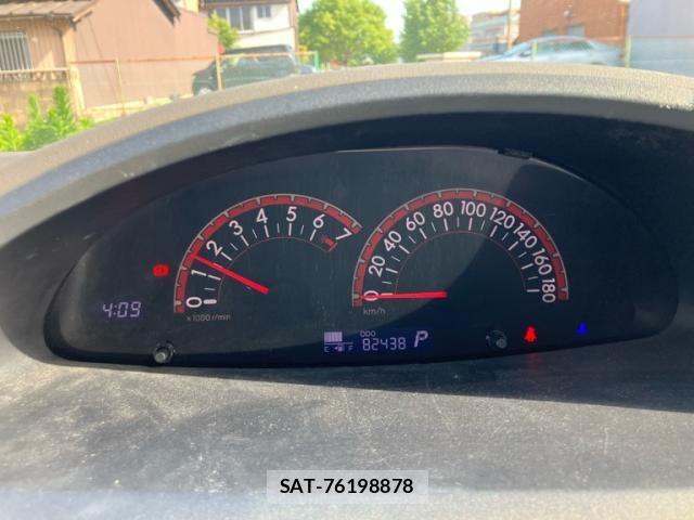 Toyota PORTE 2010-03 7223573-16