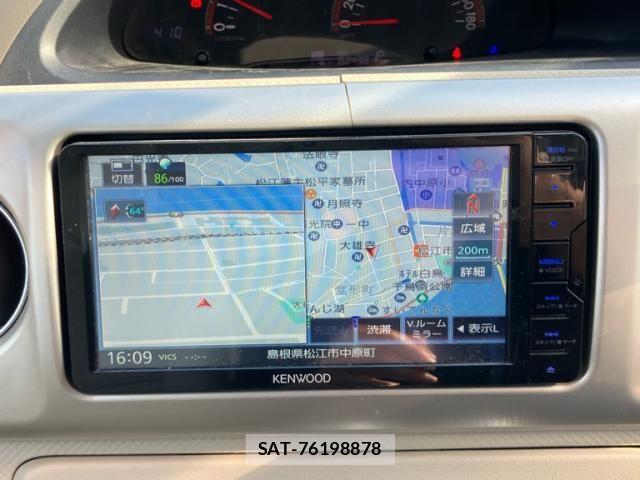 Toyota PORTE 2010-03 7223573-17