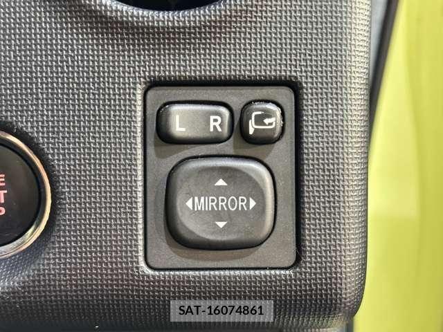 Toyota PORTE 2014-09 7217869-12