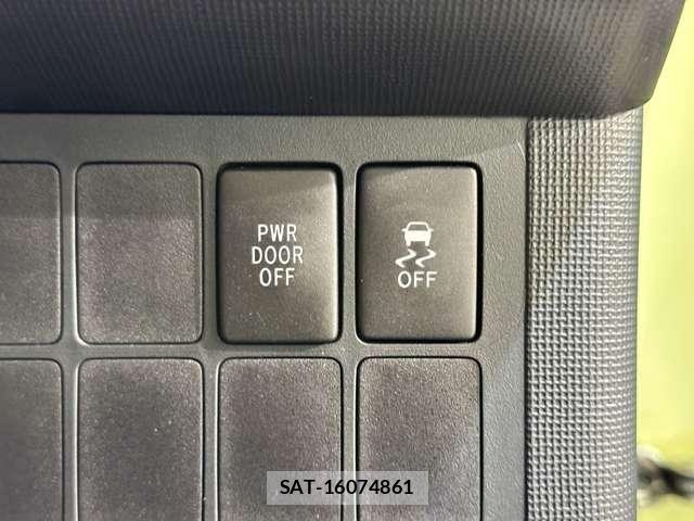 Toyota PORTE 2014-09 7217869-13