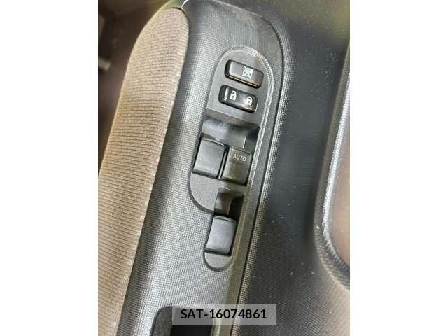 Toyota PORTE 2014-09 7217869-15