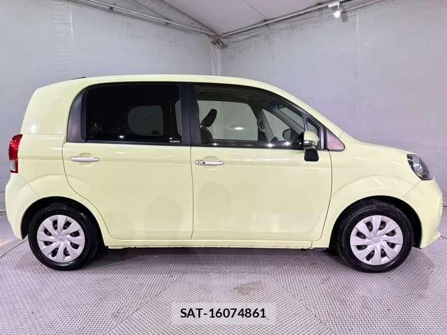 Toyota PORTE 2014-09 7217869-3