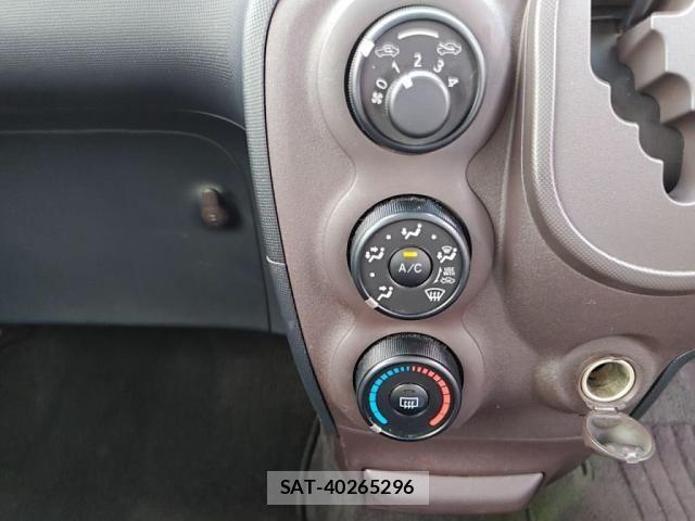 Toyota PORTE 2013-02 7223570-14
