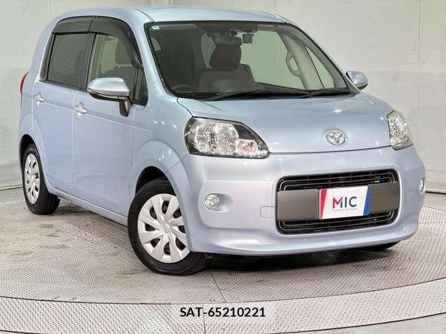 Toyota PORTE 2016-04 7223581-1