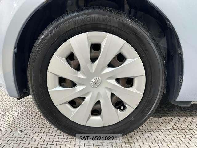 Toyota PORTE 2016-04 7223581-28