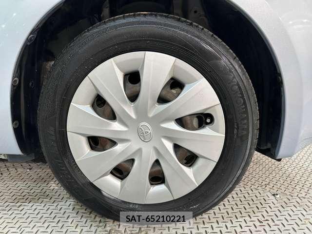 Toyota PORTE 2016-04 7223581-29