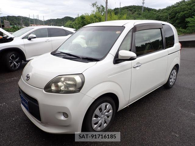 Toyota PORTE 2013-06 7250299-5